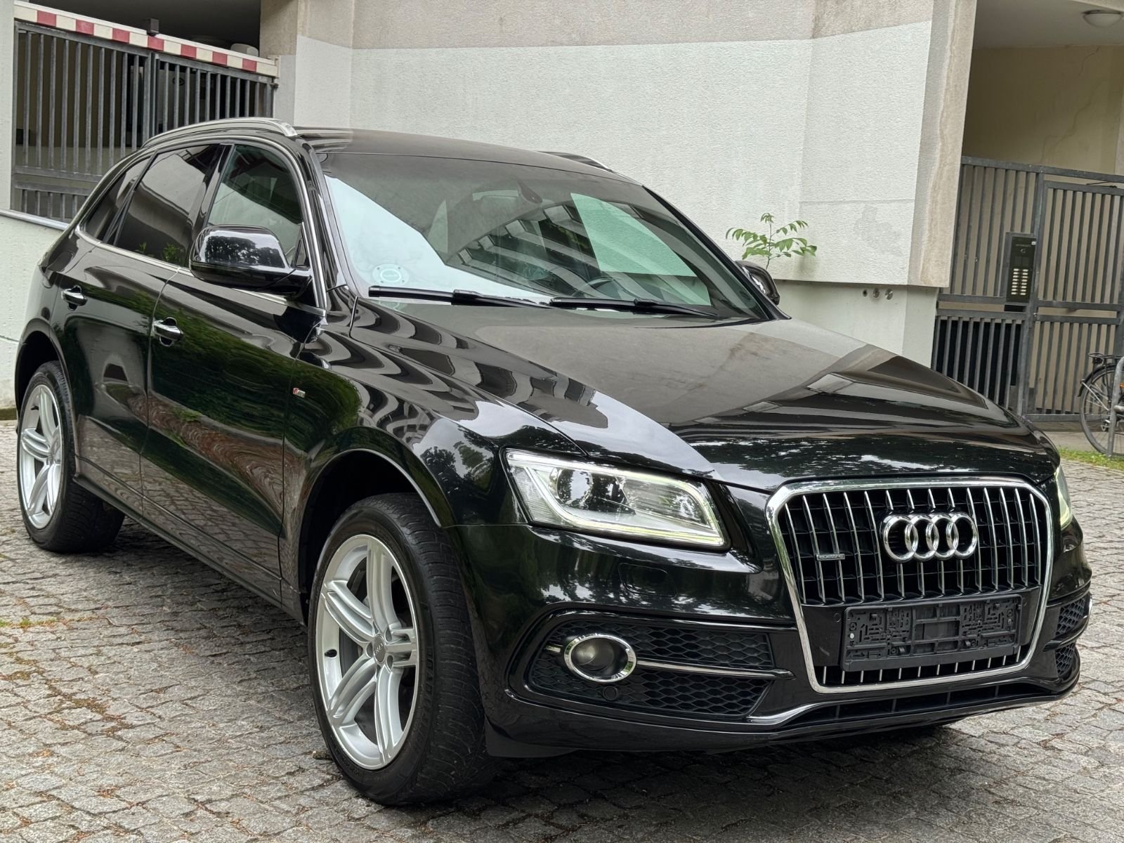 Audi Q5 2.0 TDI S-Line